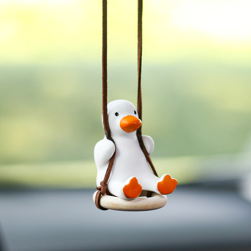 Cute Duck Car Pendant Swinging Autumn Car Rearview Mirror Pendant Pendant Pendant Car Interior Accessories Female Perfume Handmade Duck